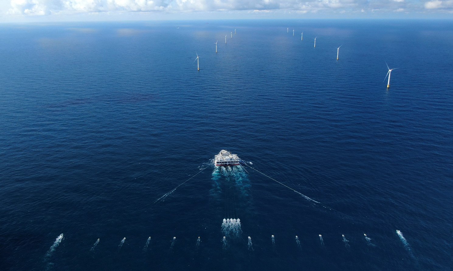 2025 Ramform Atlas Hywind Tampen Windfarm - straight and crop 2025 Ramform Atlas Hywind Tampen Windfarm - straight and crop