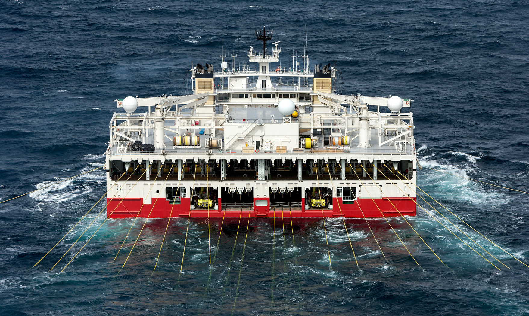 TGS Ramform Atlas - Towed Streamer Solutions TGS Ramform Atlas - Towed Streamer Solutions